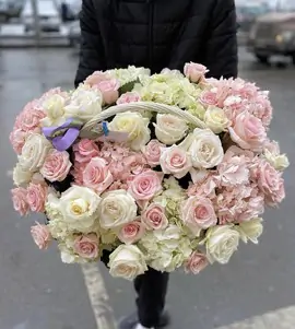 Коробка сборная с гортензией и розой №3