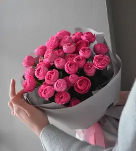 Монобукет из 9 веток кустовых роз №7